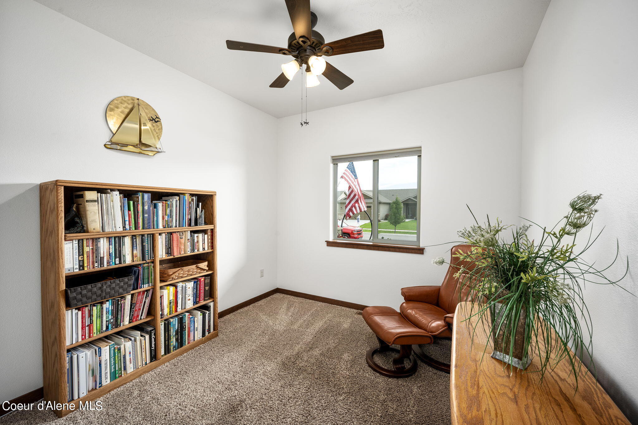3133 N KIERNAN DR