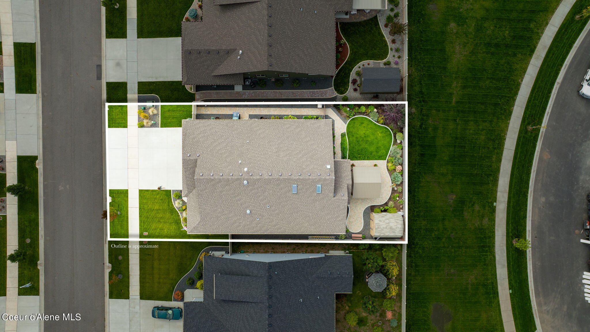 3133 N KIERNAN DR