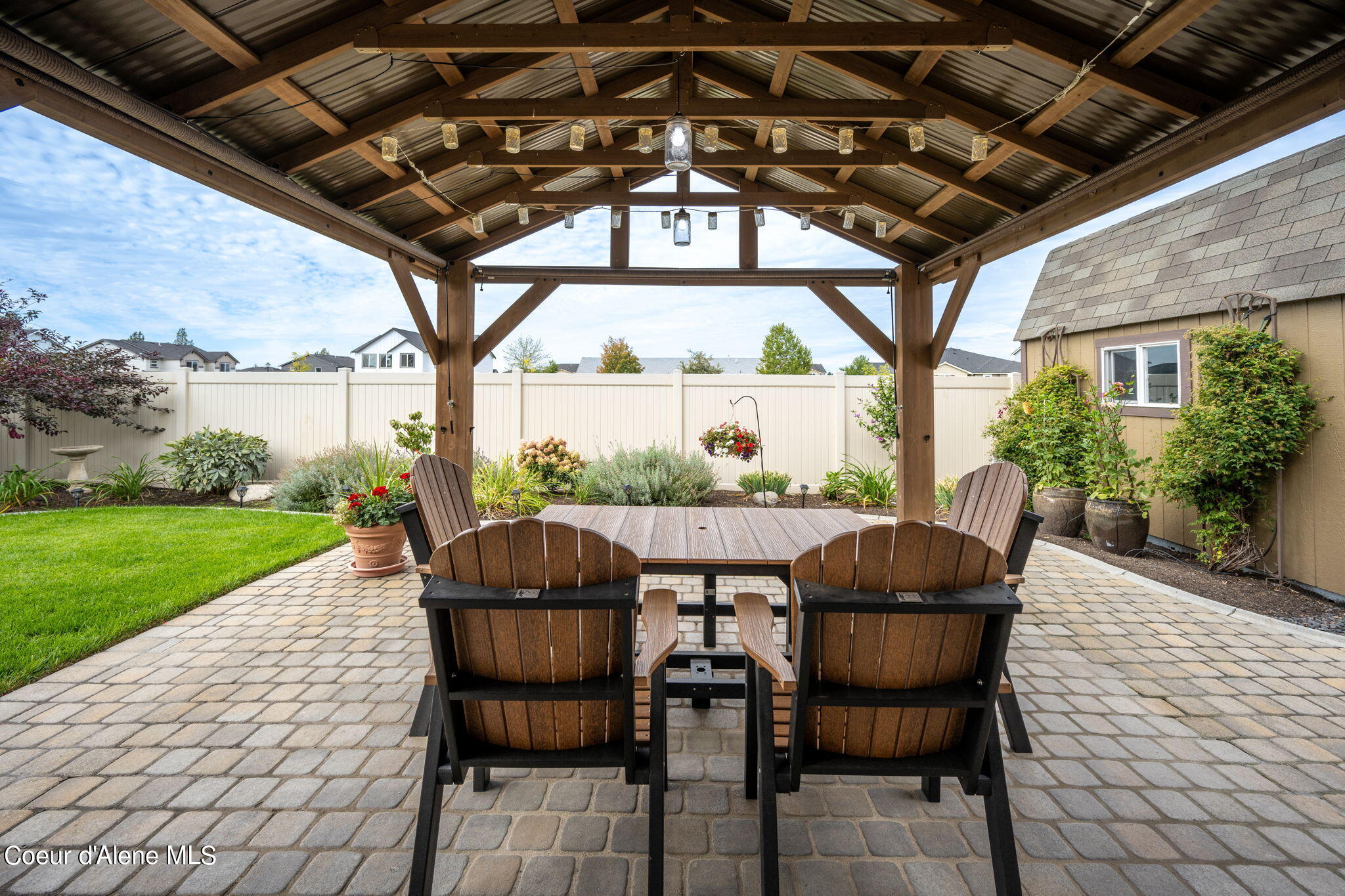 3133 N KIERNAN DR