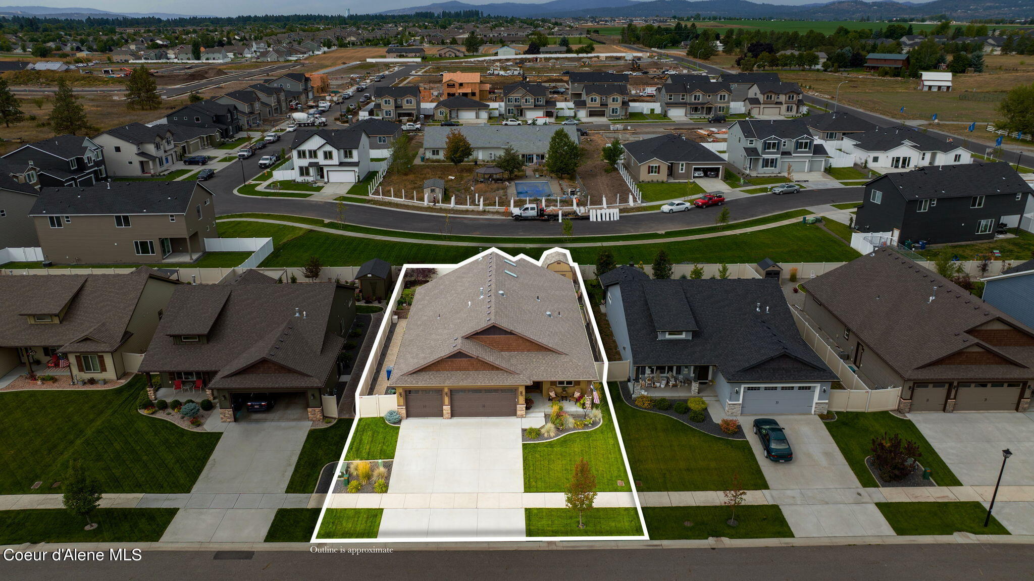 3133 N KIERNAN DR