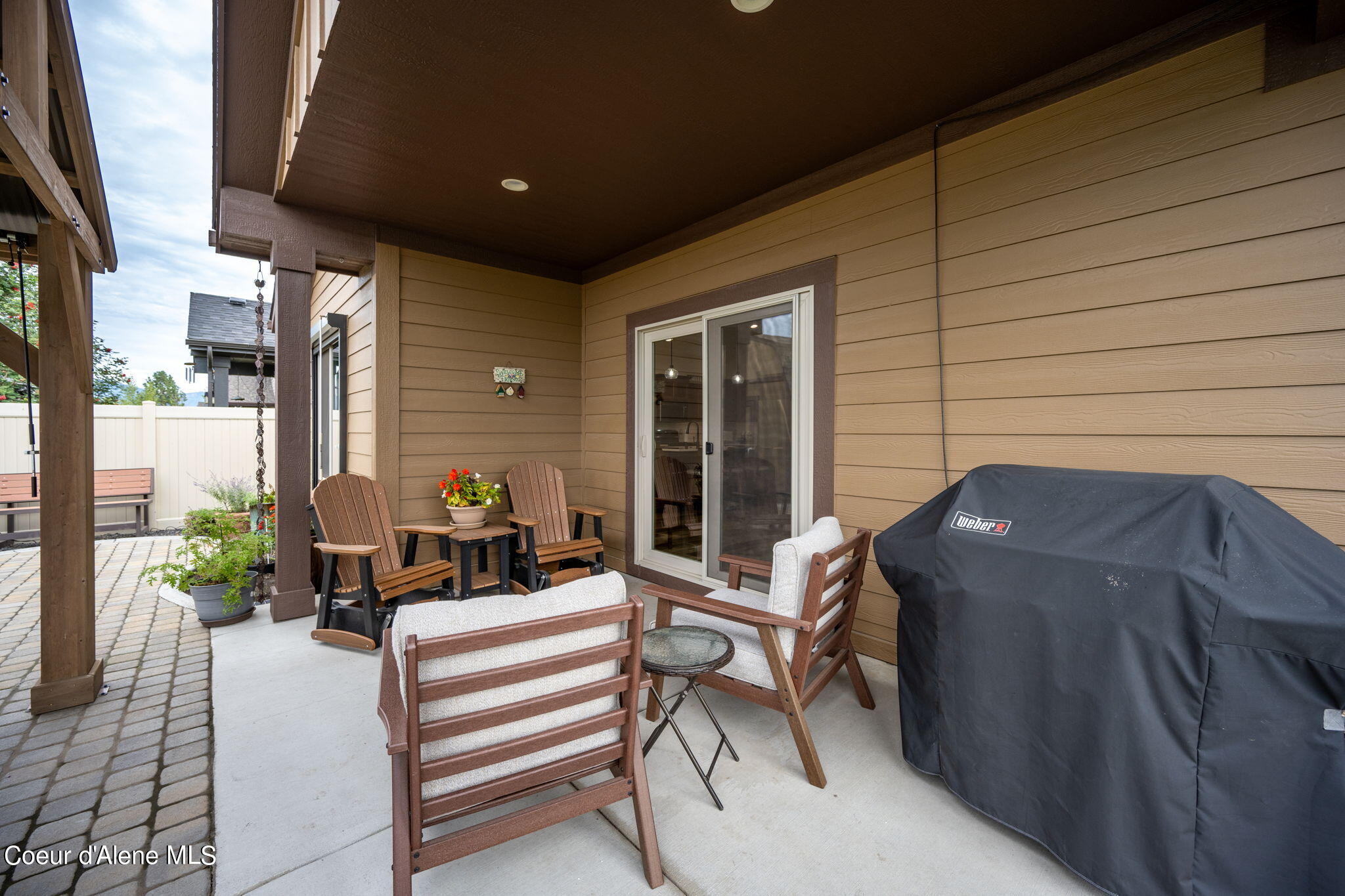 3133 N KIERNAN DR