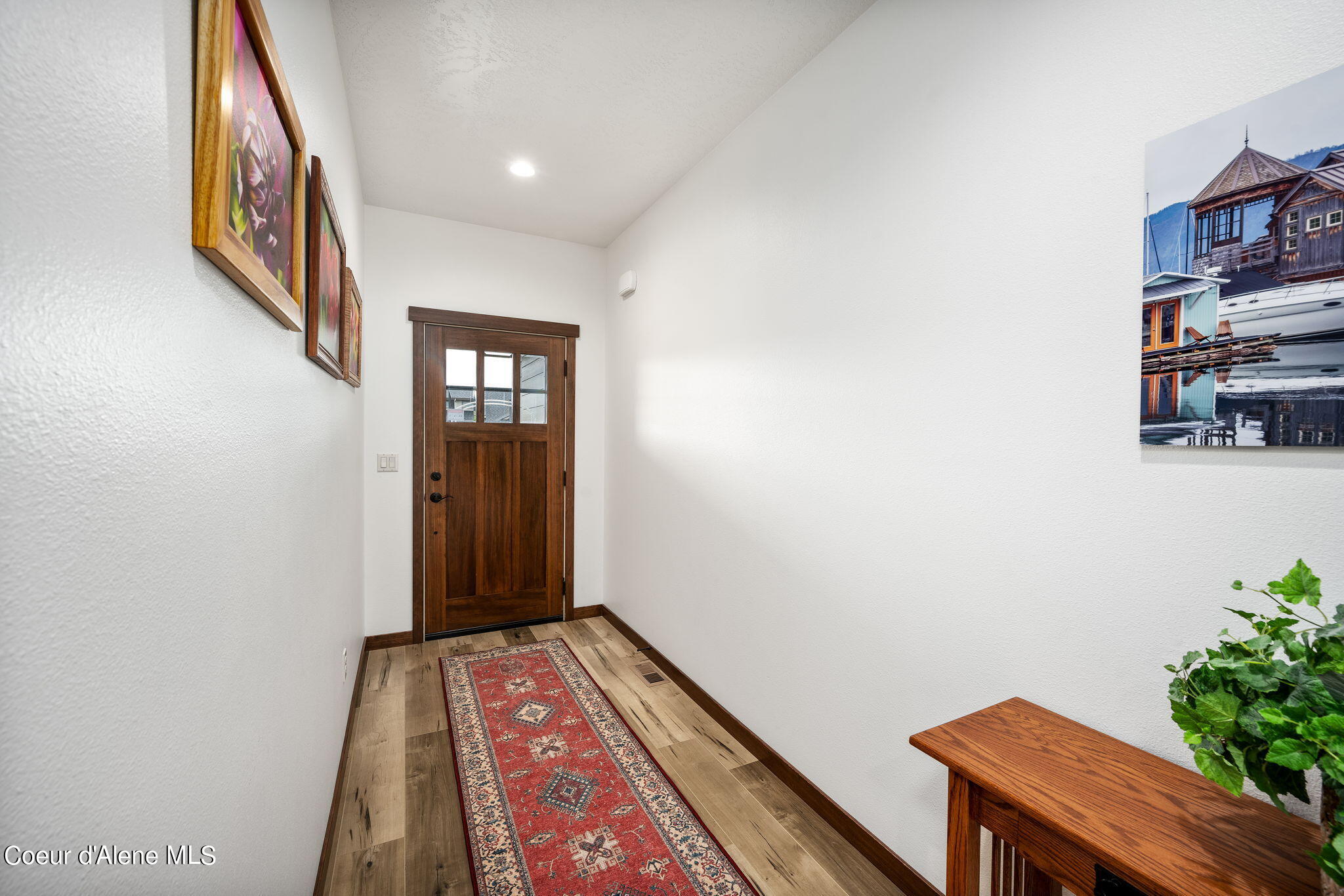 3133 N KIERNAN DR