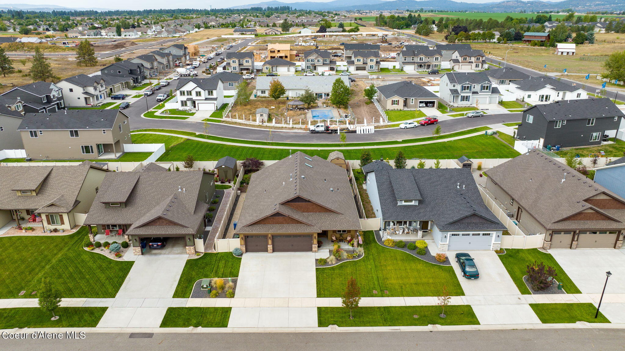 3133 N KIERNAN DR