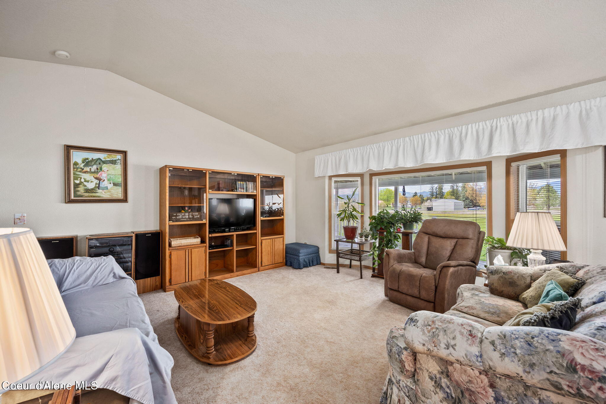 12719 W PRAIRIE AVE