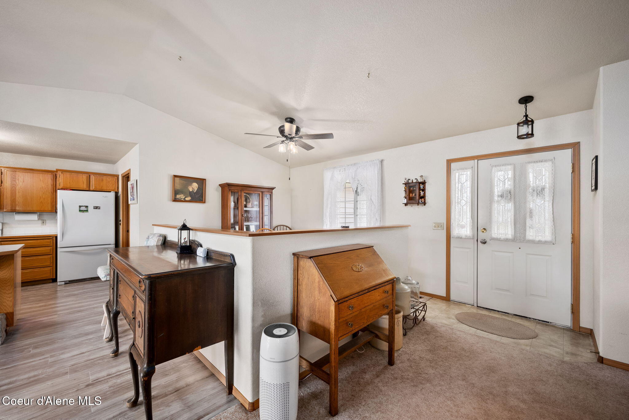 12719 W PRAIRIE AVE