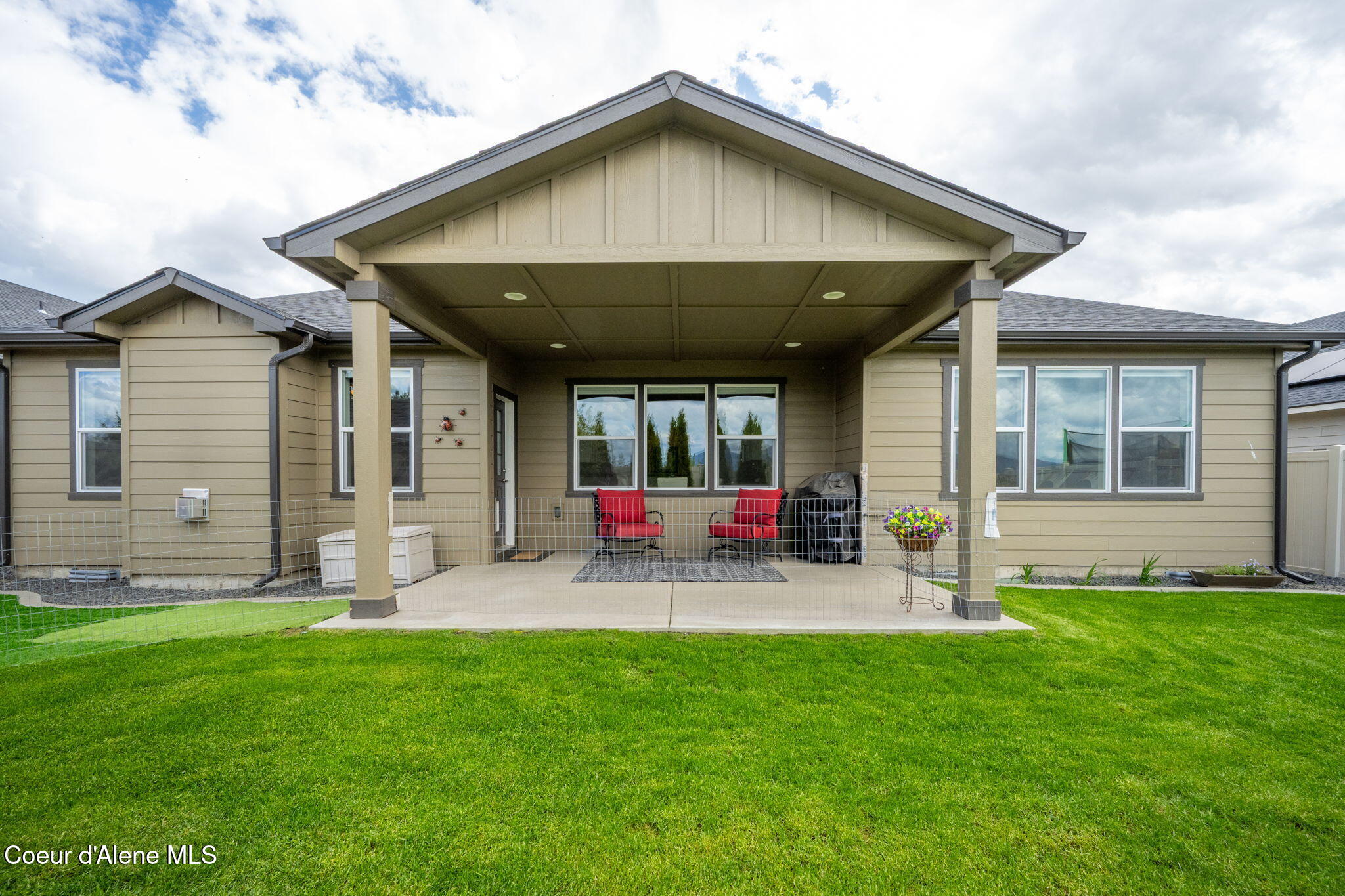 4755 N CONNERY LOOP