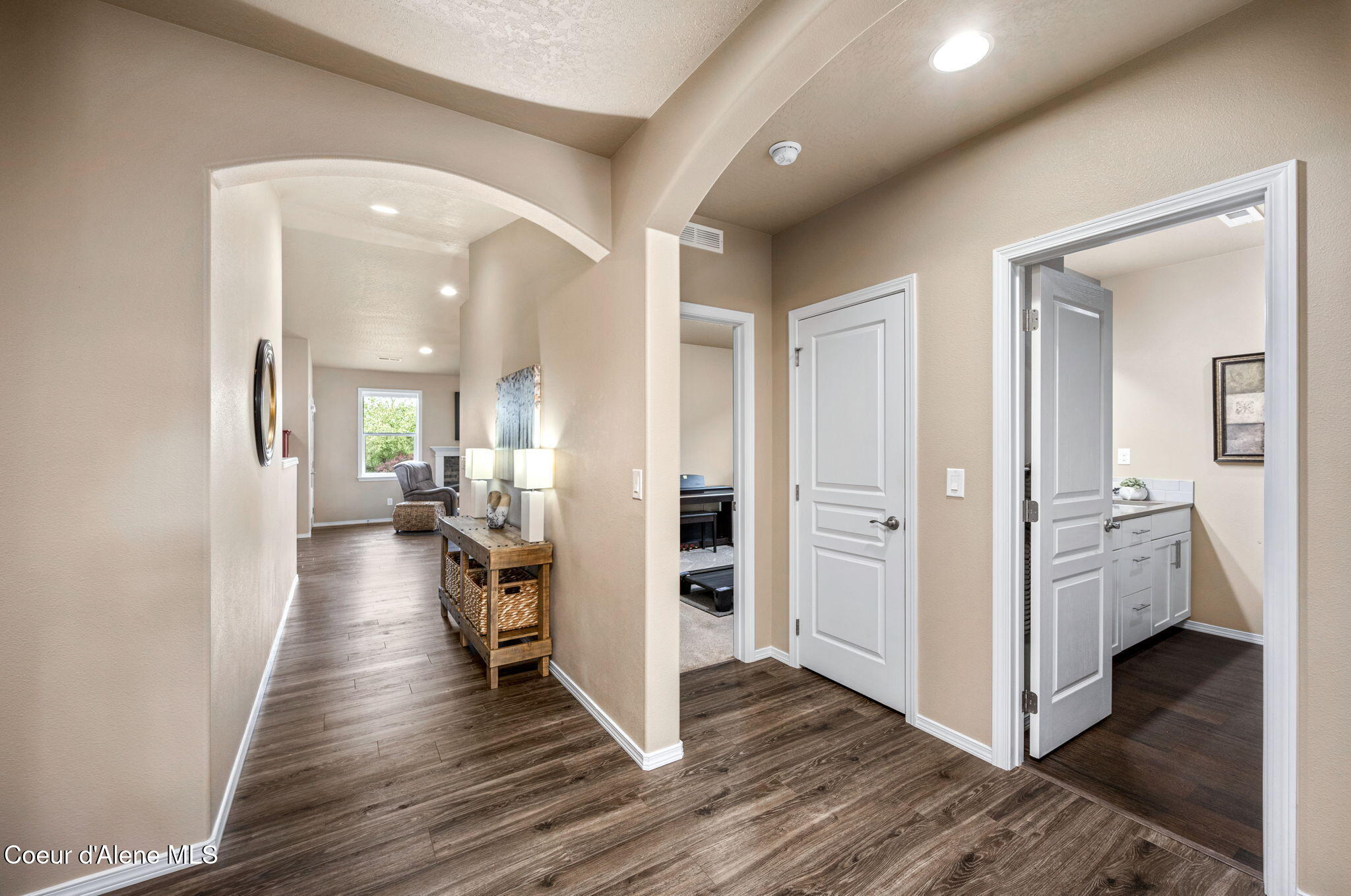 4755 N CONNERY LOOP