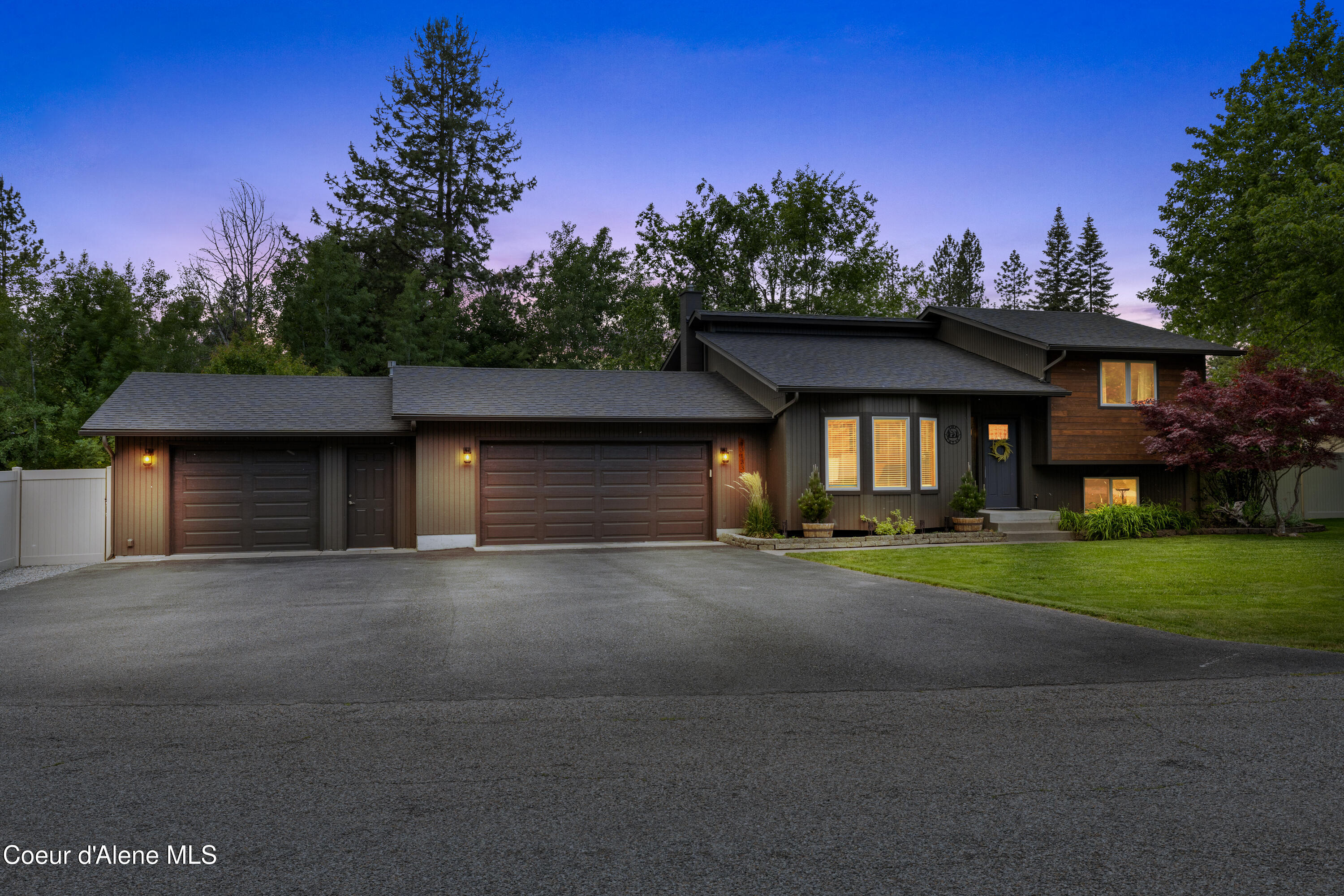 13133 N WESTWOOD DR
