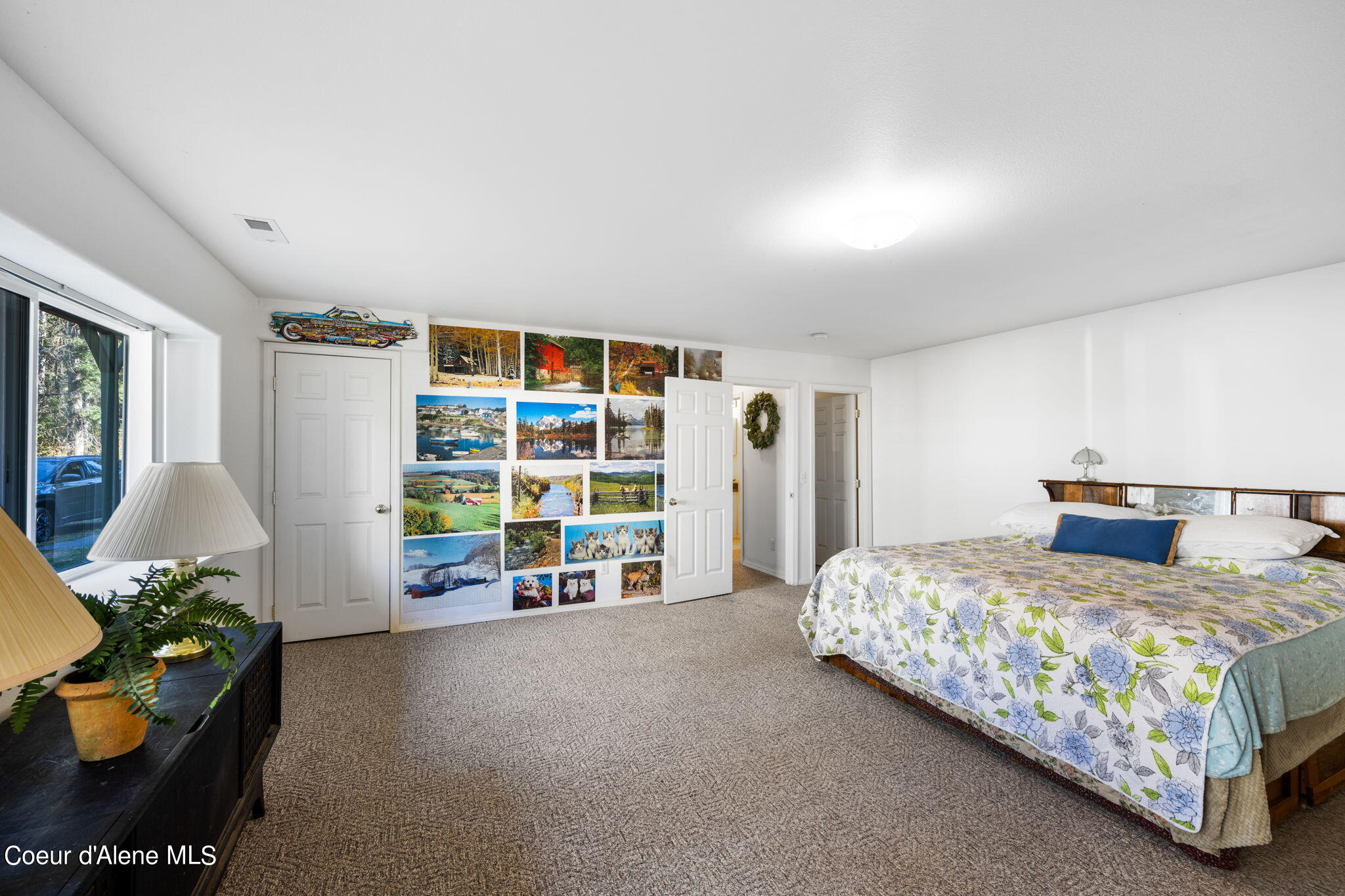 2711 S CARPENTER LOOP