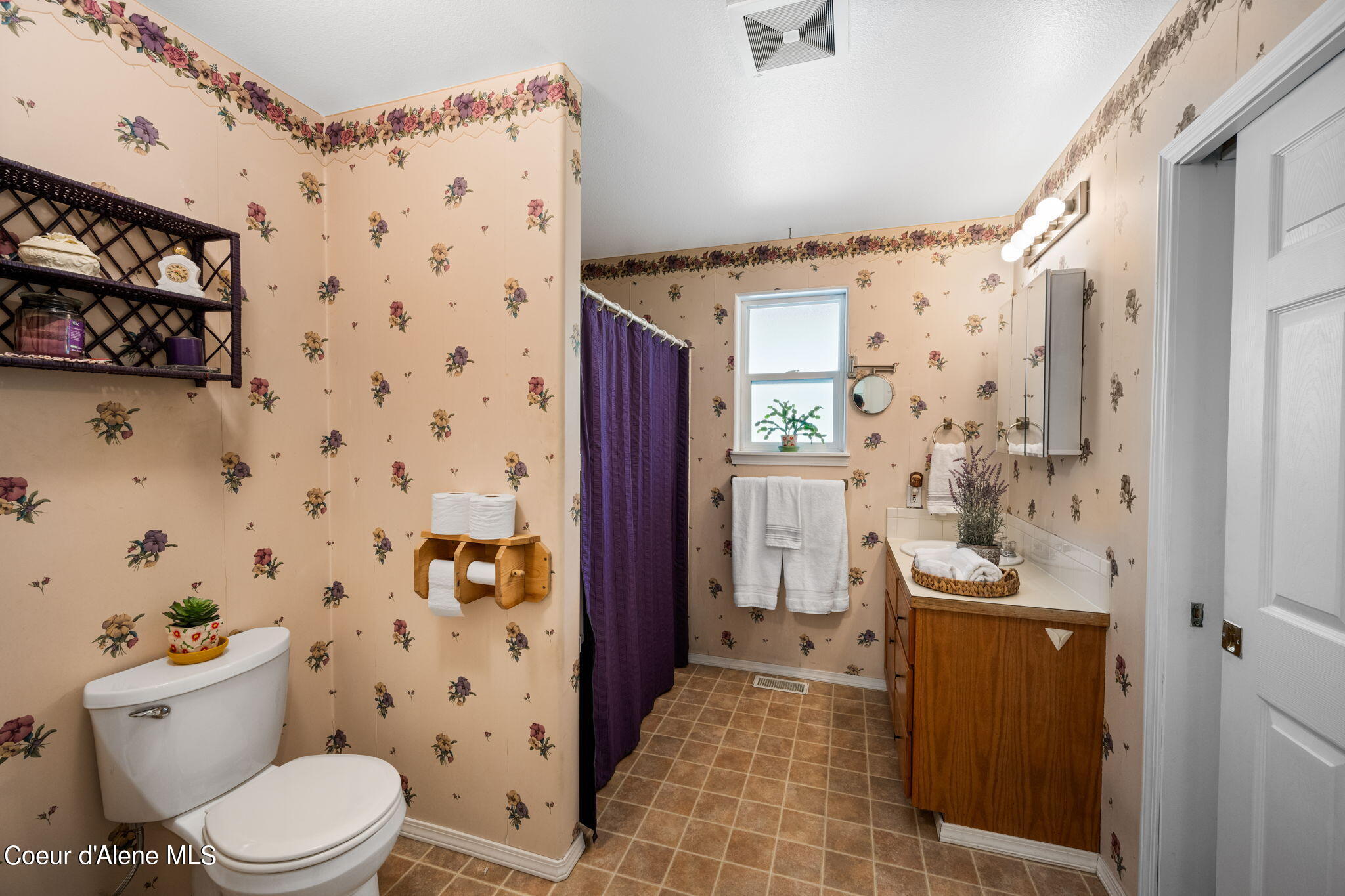 2711 S CARPENTER LOOP
