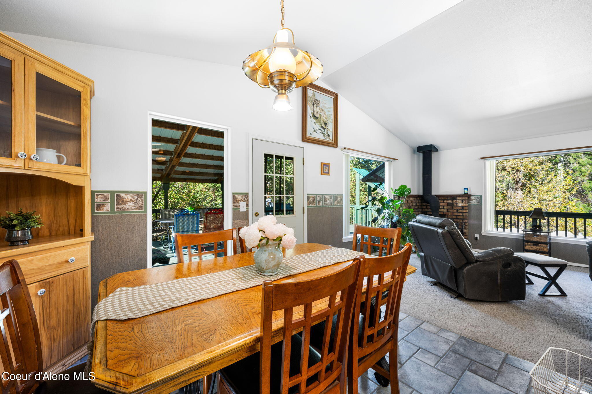 2711 S CARPENTER LOOP