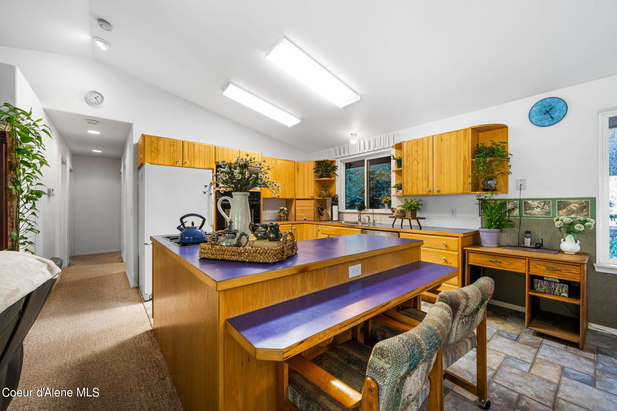 2711 S CARPENTER LOOP