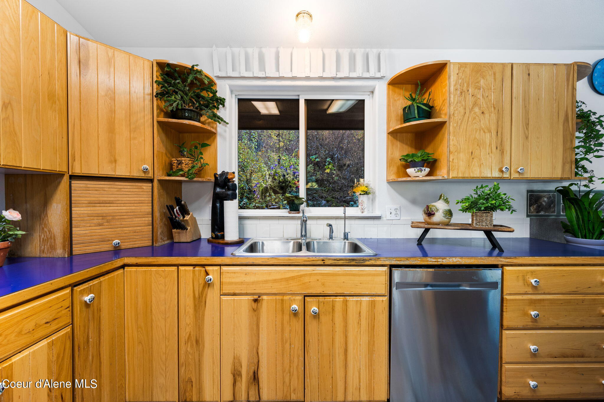 2711 S CARPENTER LOOP