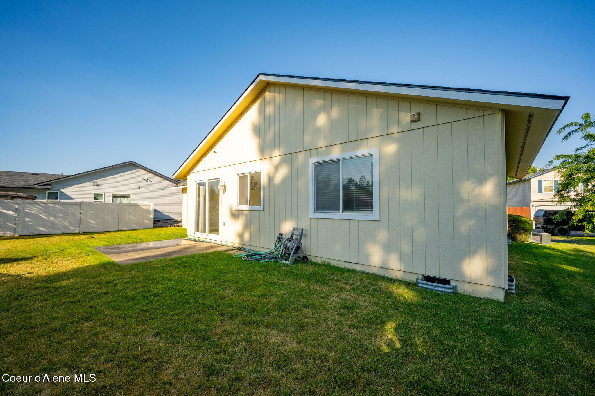 2640 N WICKIUP DR