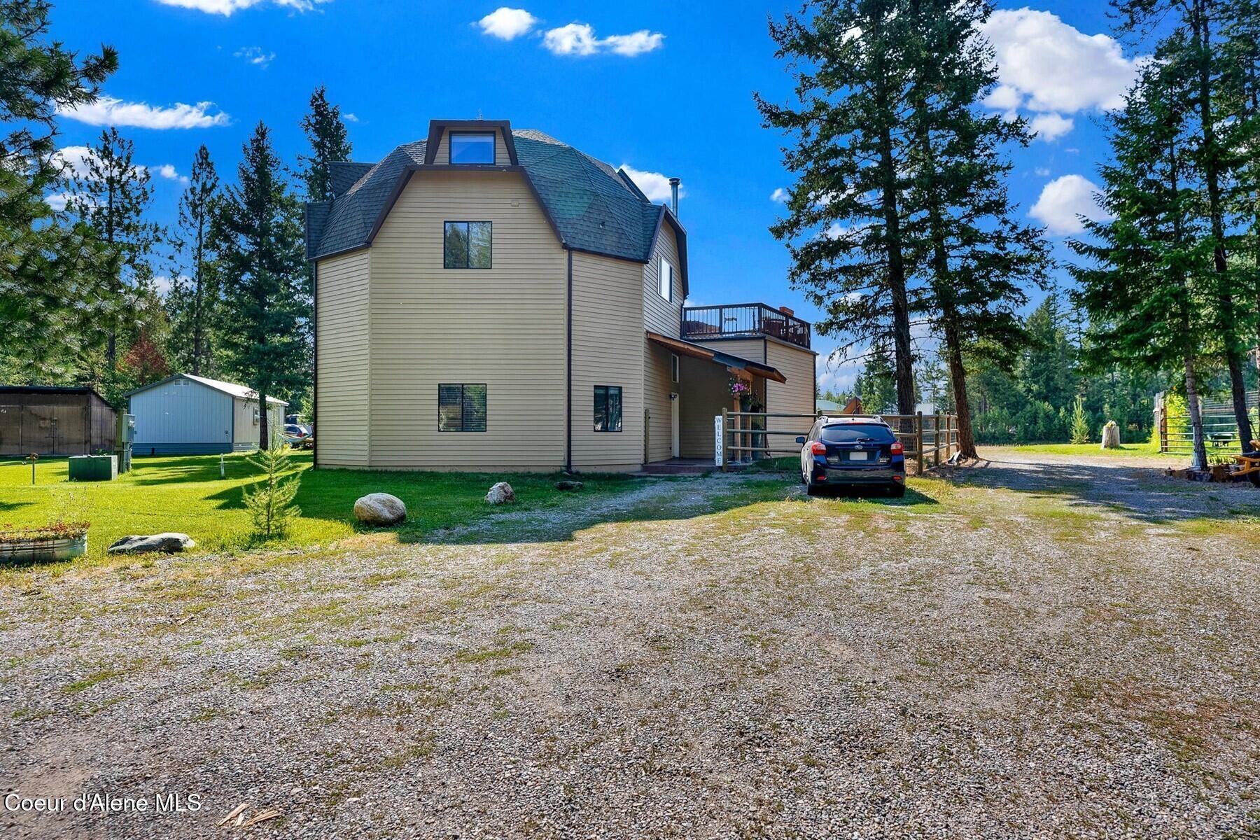 590 Skyhawk Dr
