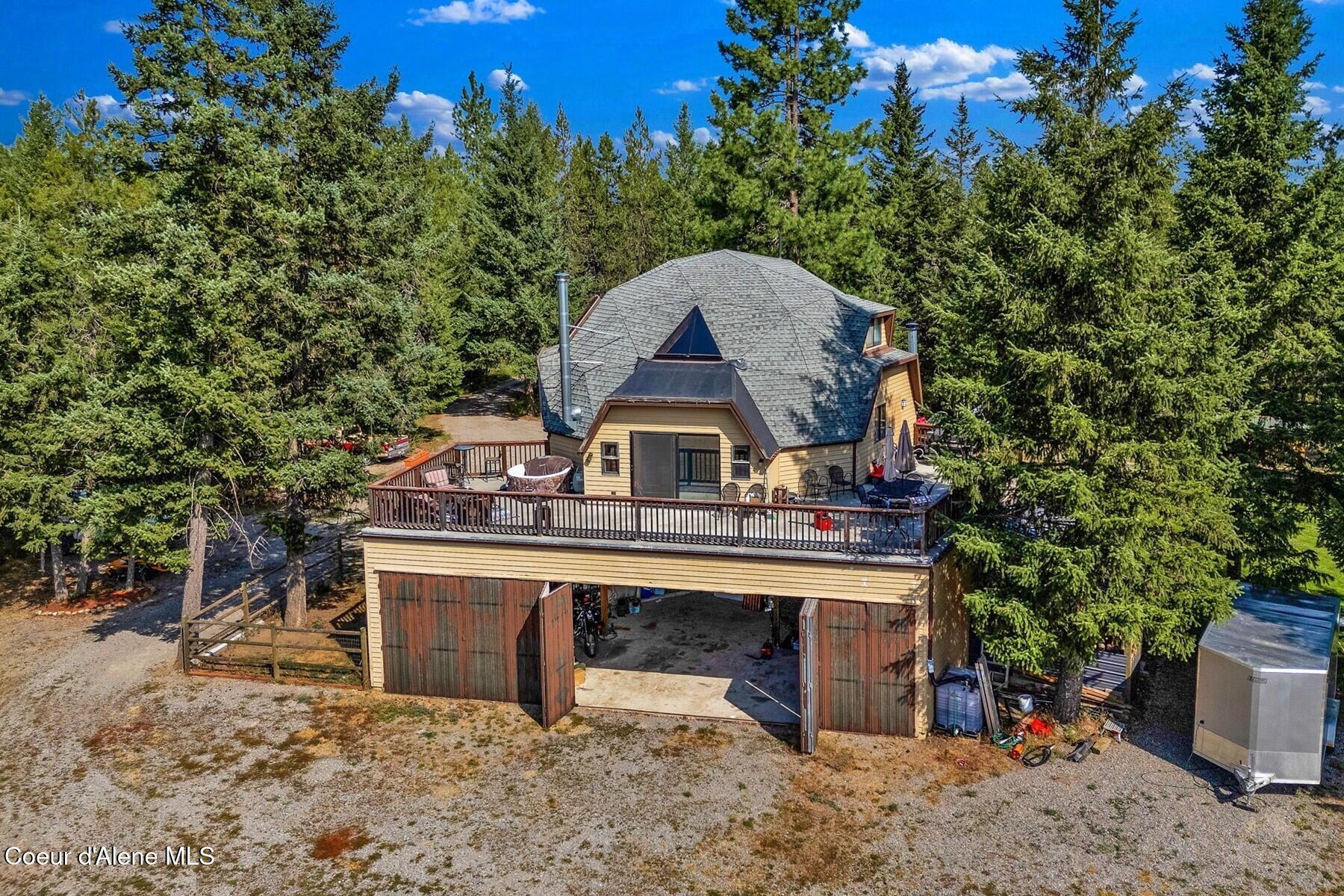 590 Skyhawk Dr