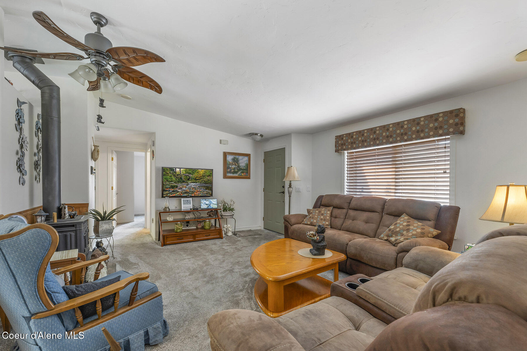 1393 W Linwood Dr