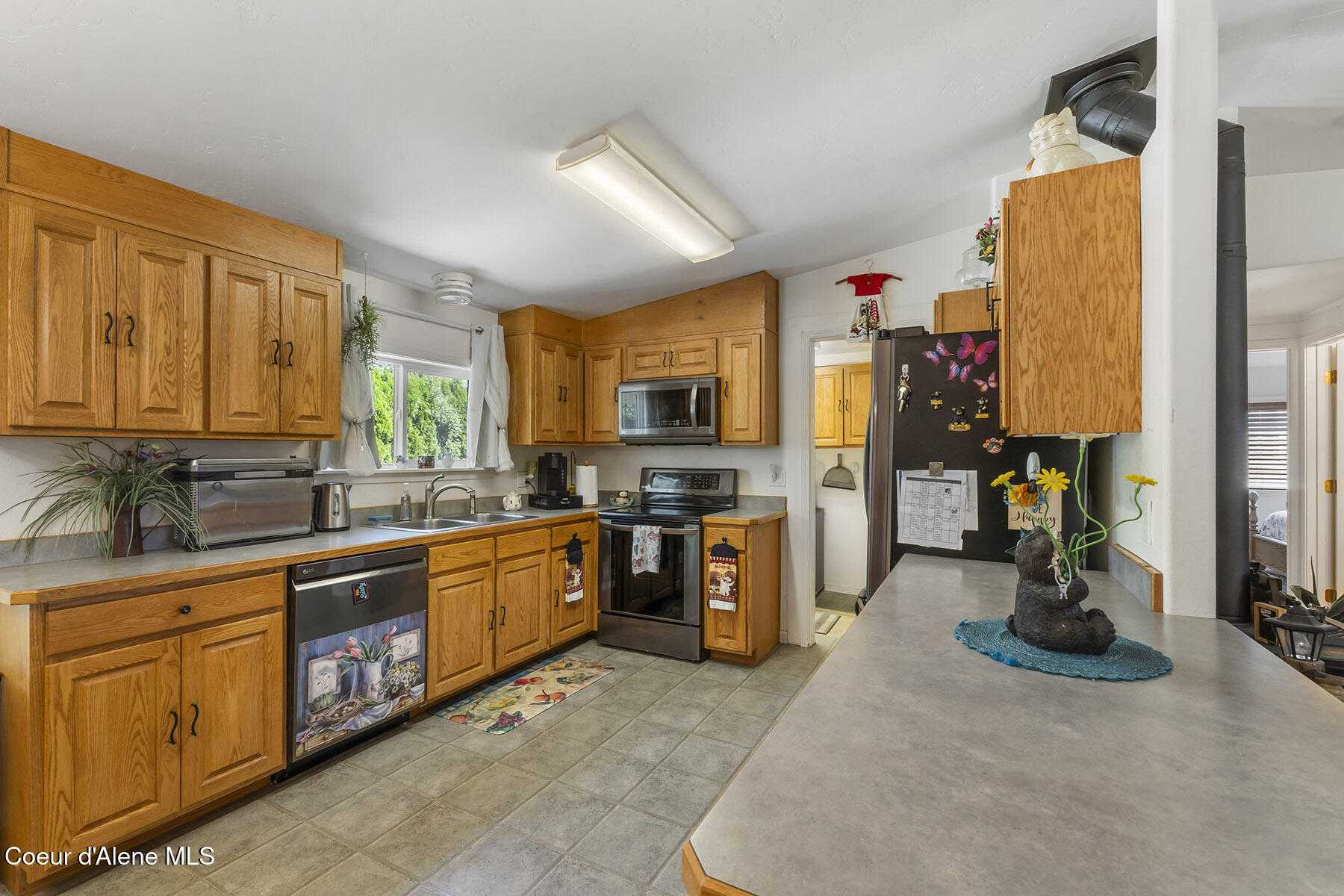 1393 W Linwood Dr