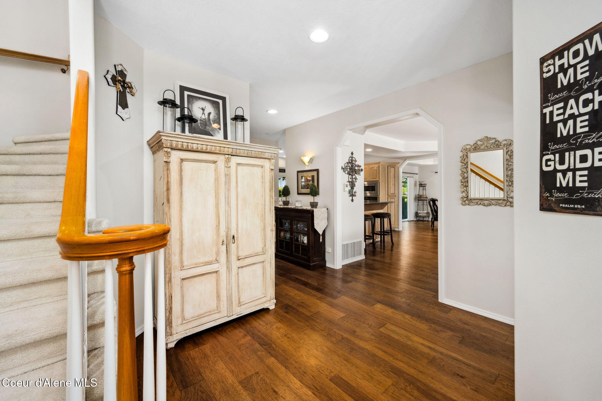 2304 E GRANDVIEW DR, Coeur d'Alene