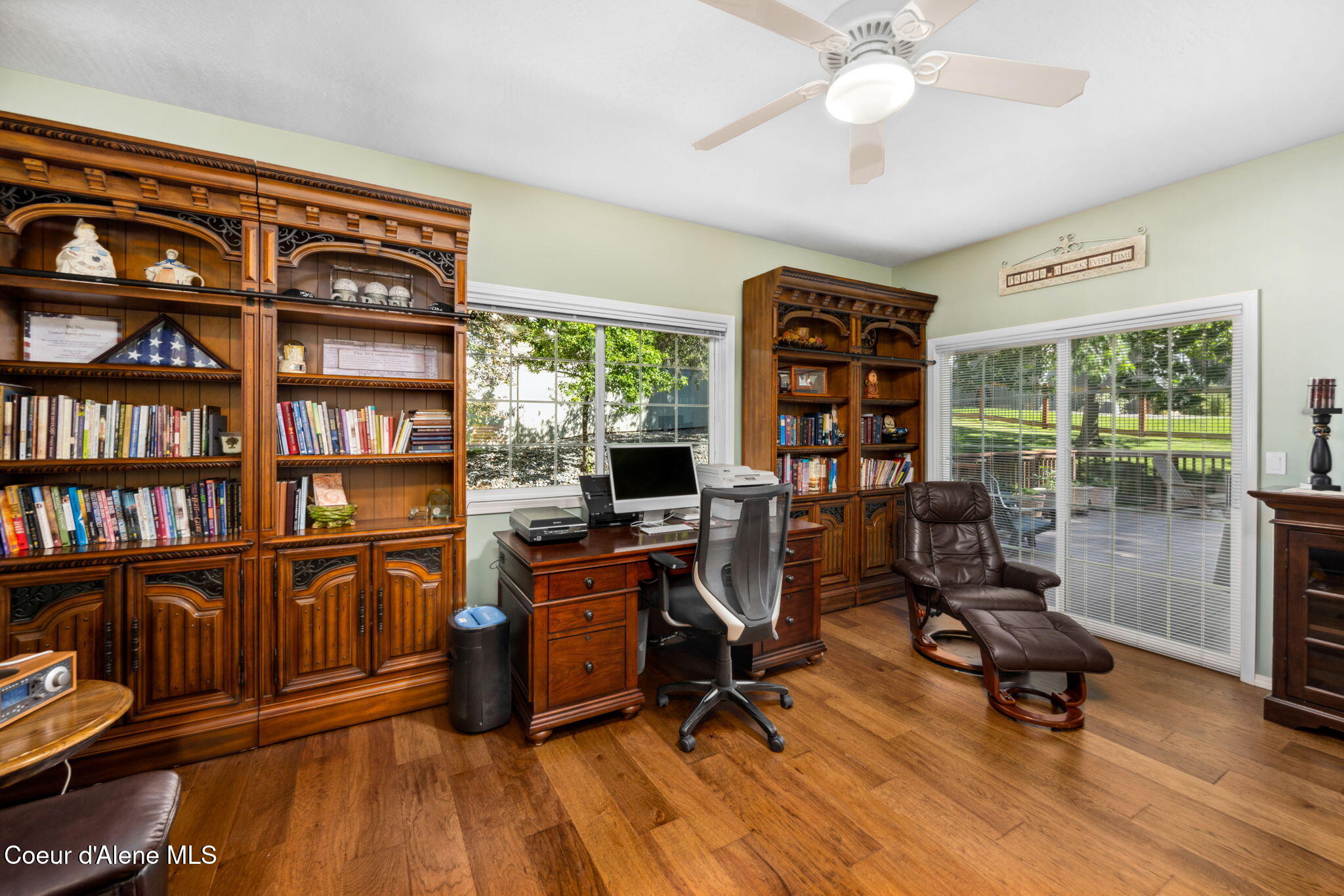 2304 E GRANDVIEW DR, Coeur d'Alene