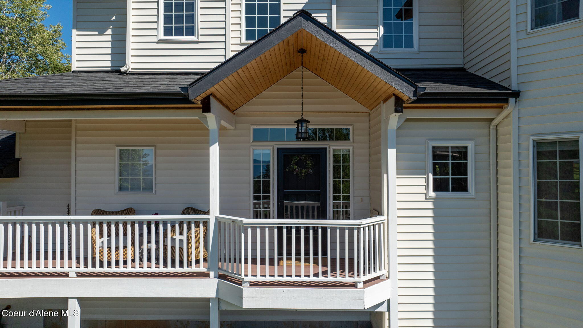 2304 E GRANDVIEW DR, Coeur d'Alene