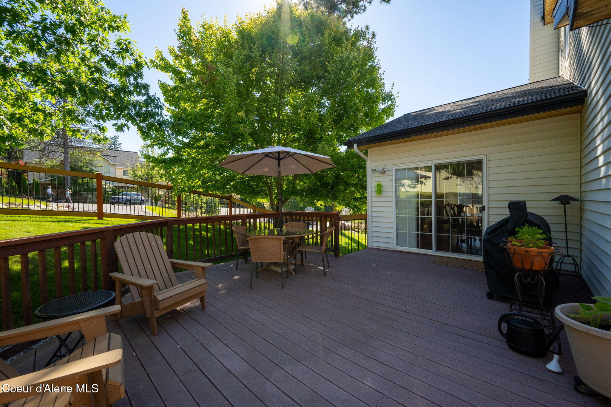 2304 E GRANDVIEW DR, Coeur d'Alene