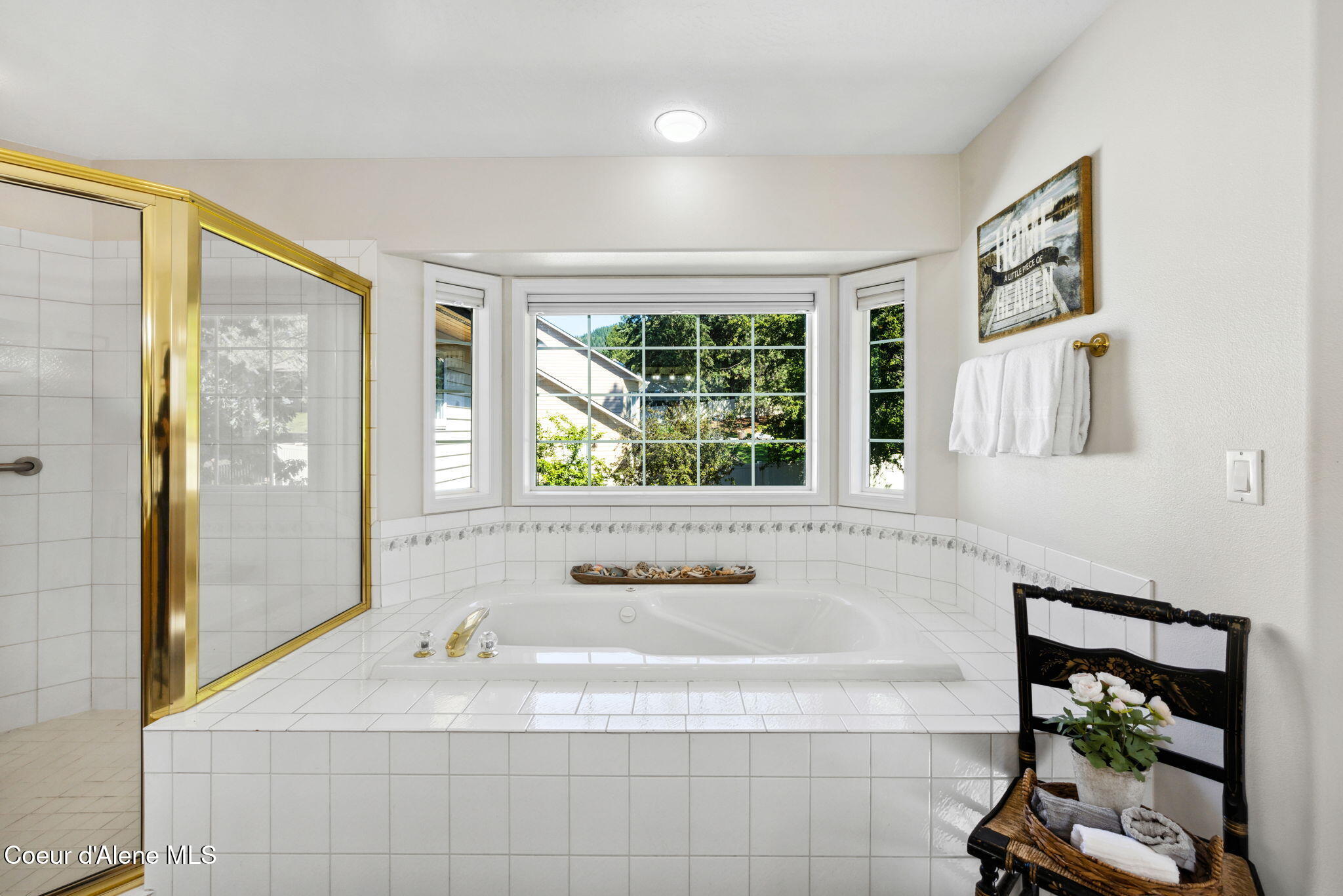 2304 E GRANDVIEW DR, Coeur d'Alene