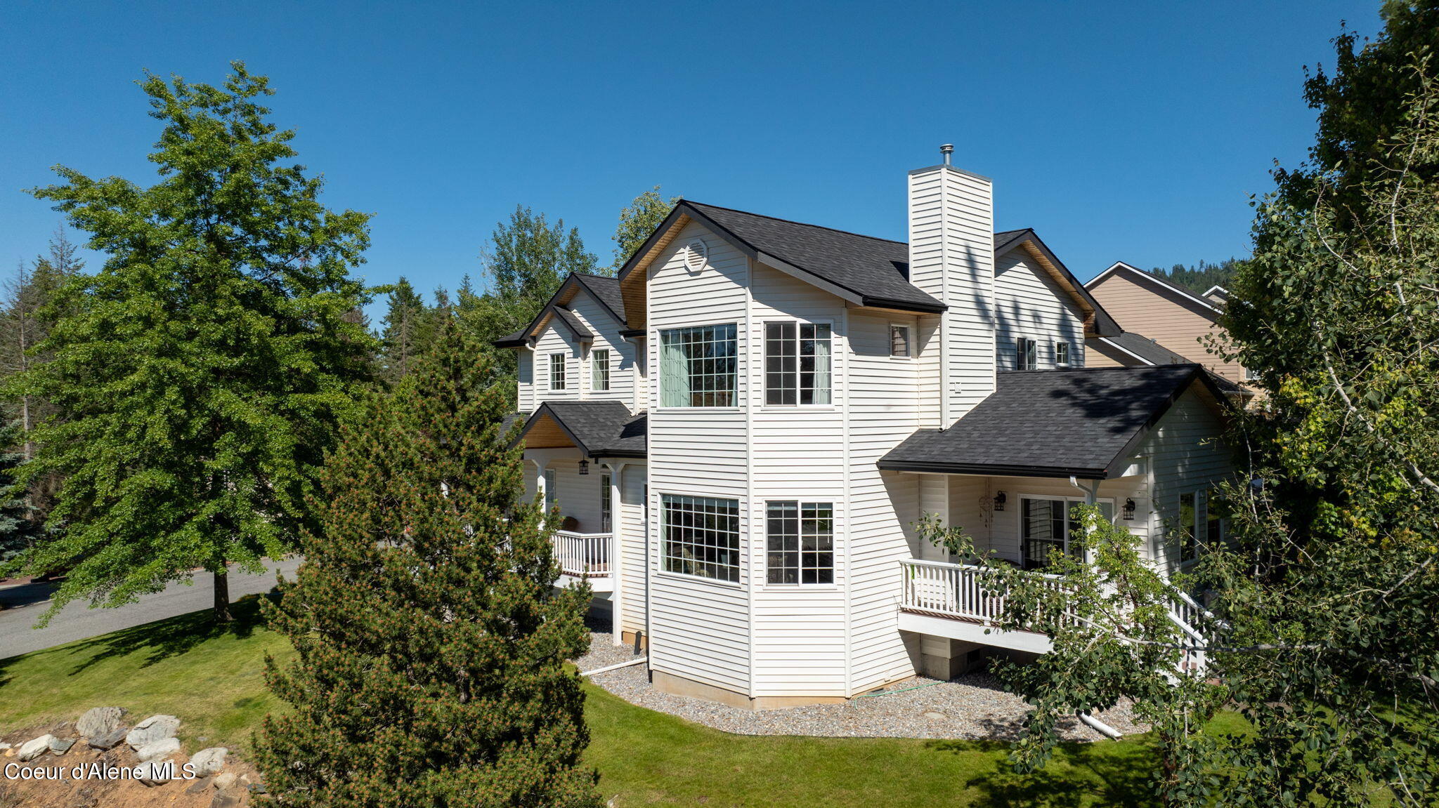 2304 E GRANDVIEW DR, Coeur d'Alene