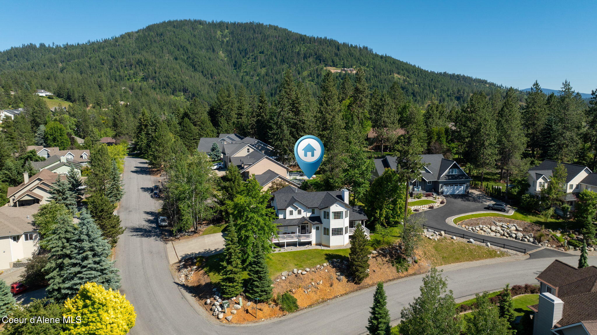 2304 E GRANDVIEW DR, Coeur d'Alene