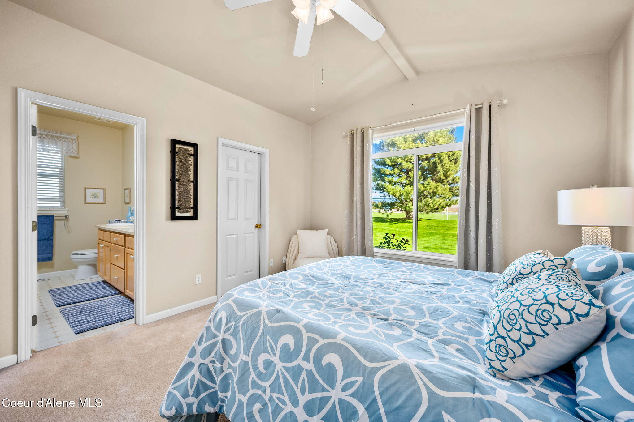 6122 n Harcourt Dr, Coeur d'Alene