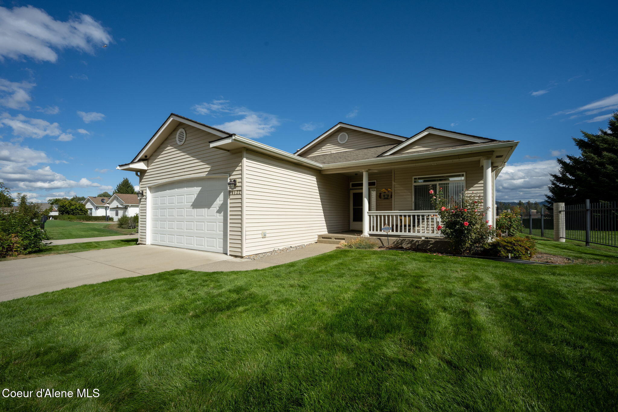 6122 n Harcourt Dr, Coeur d'Alene