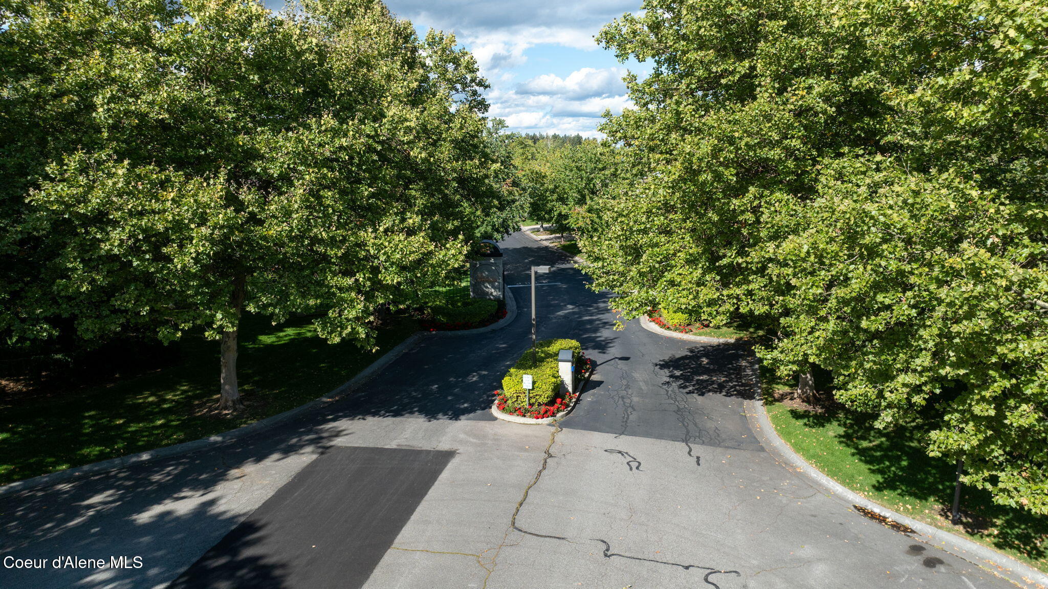 6122 n Harcourt Dr, Coeur d'Alene