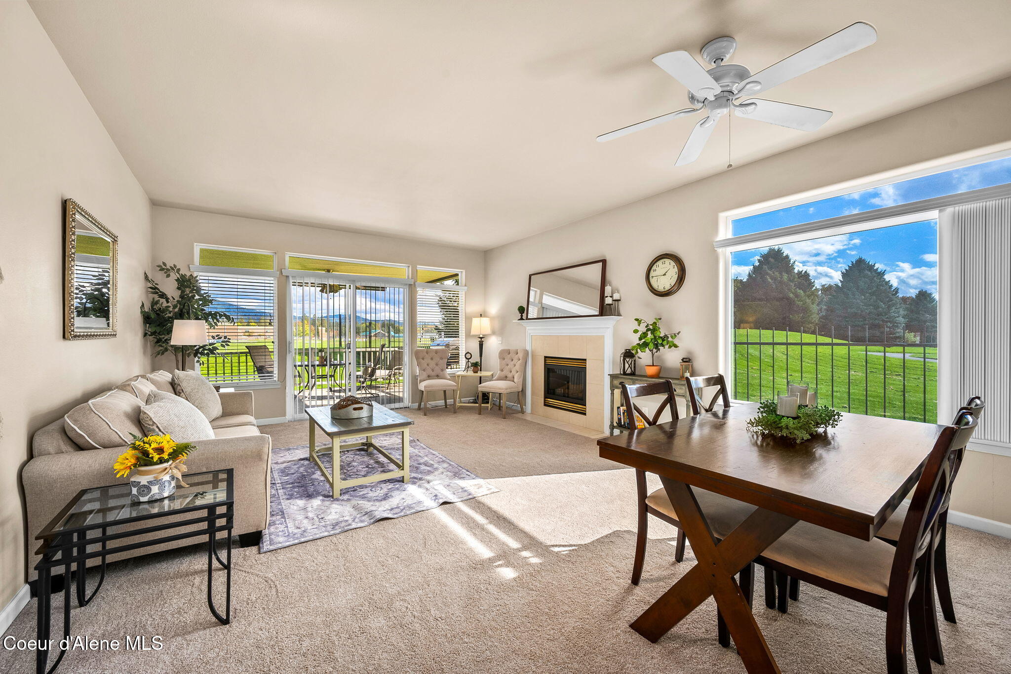 6122 n Harcourt Dr, Coeur d'Alene