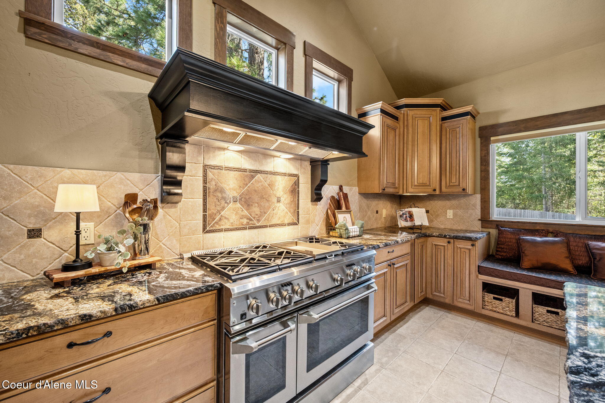 8668 N Stable Trace CT