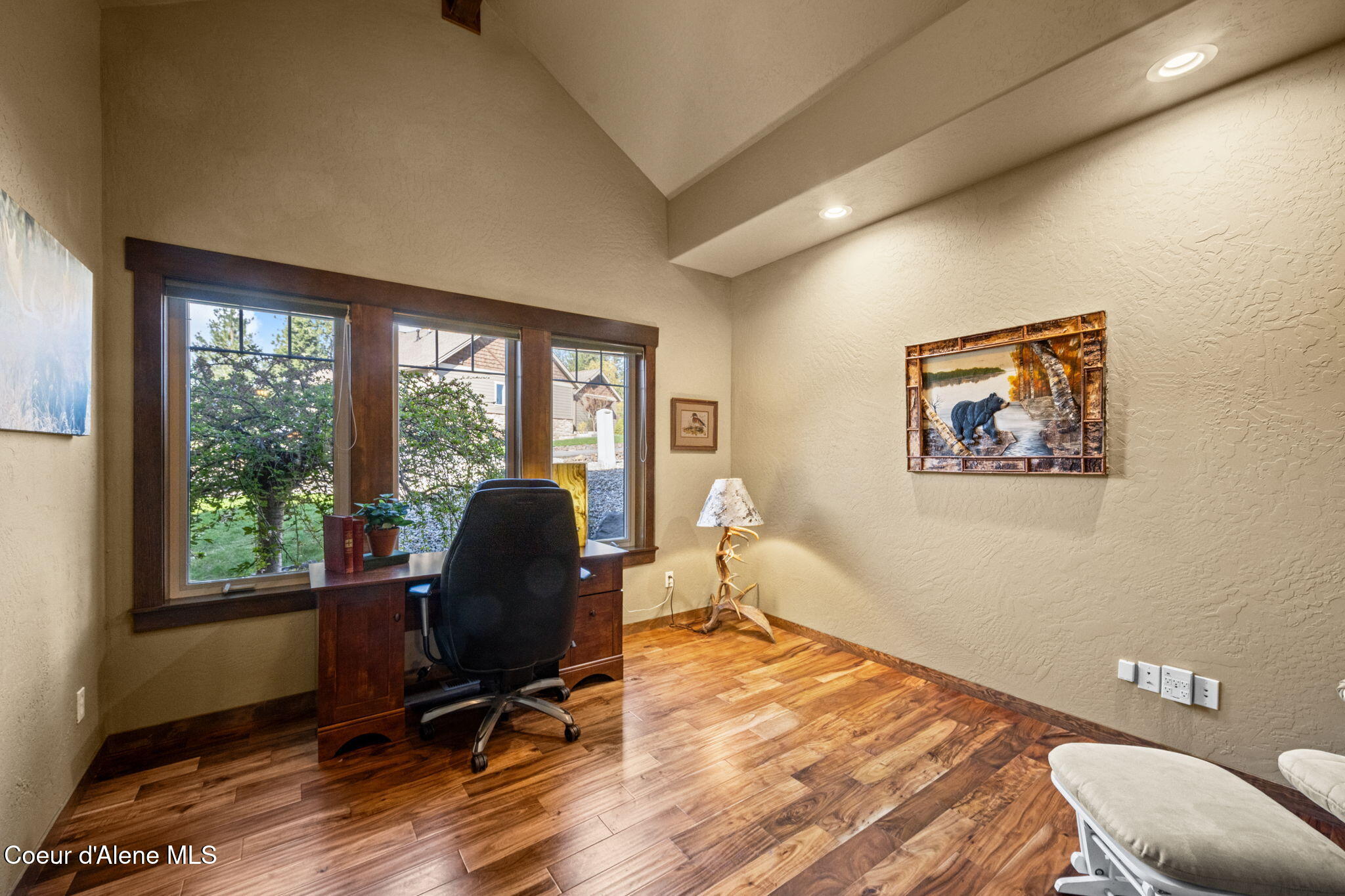 8668 N Stable Trace CT