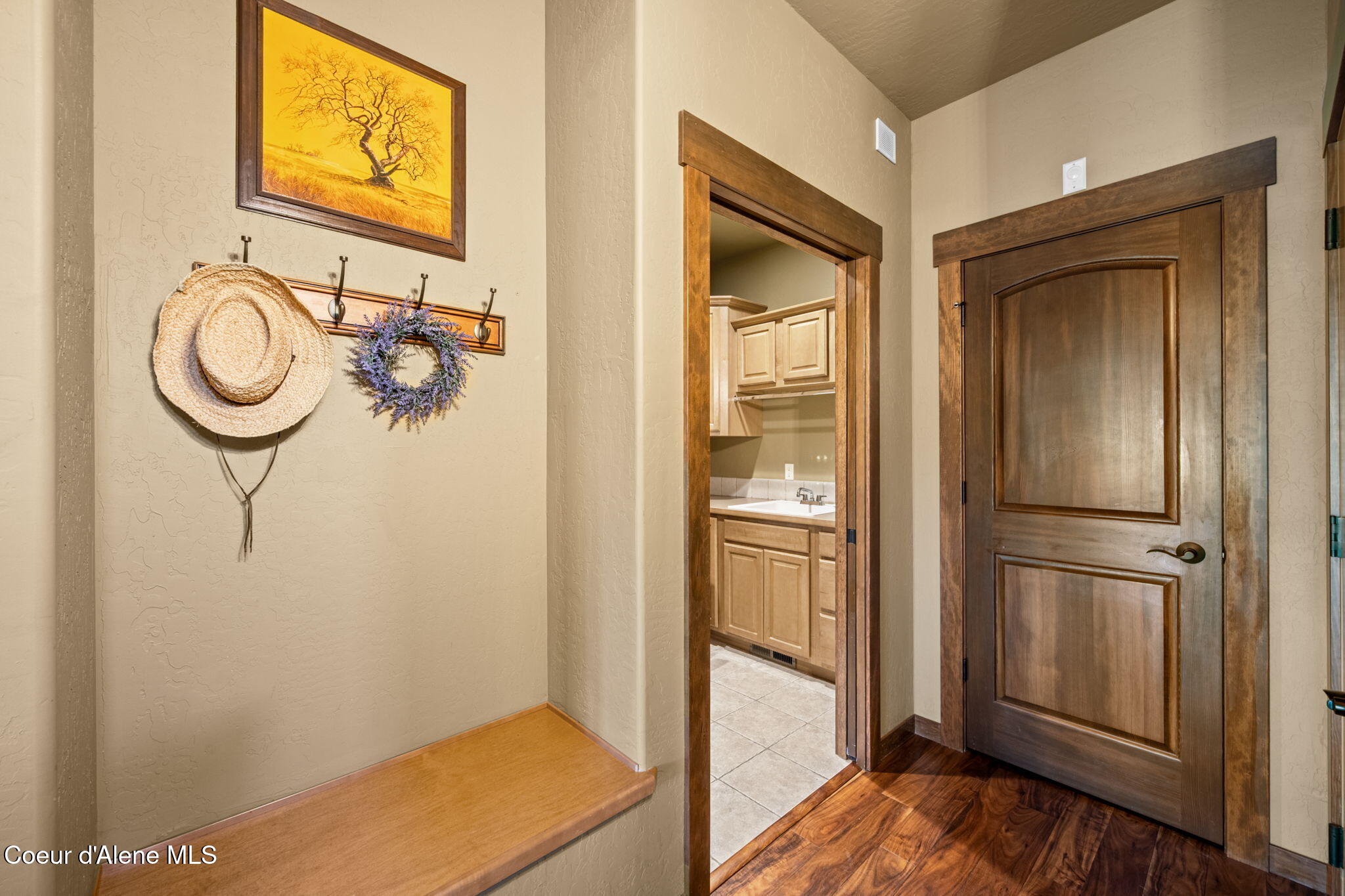 8668 N Stable Trace CT