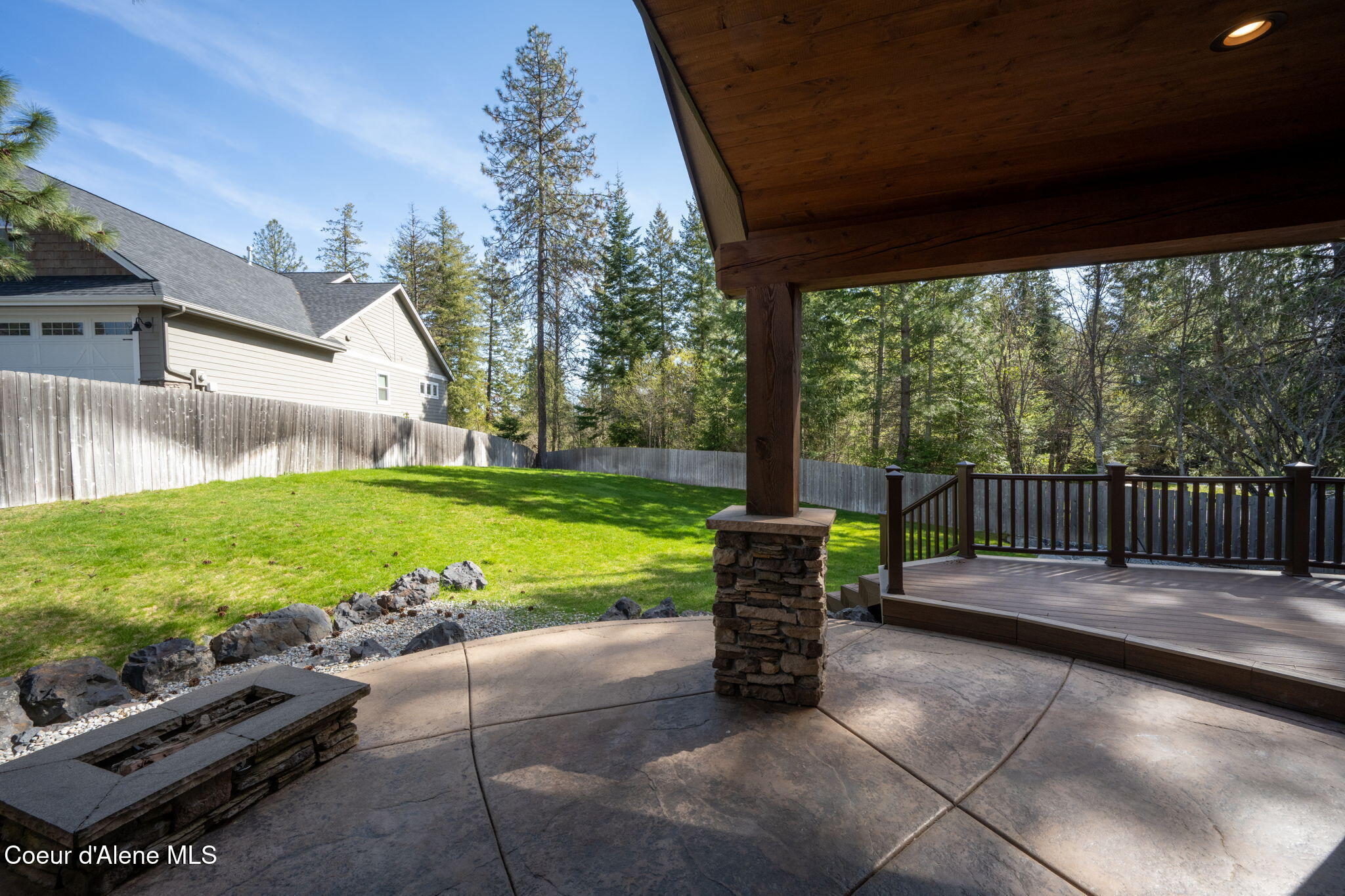 8668 N Stable Trace CT