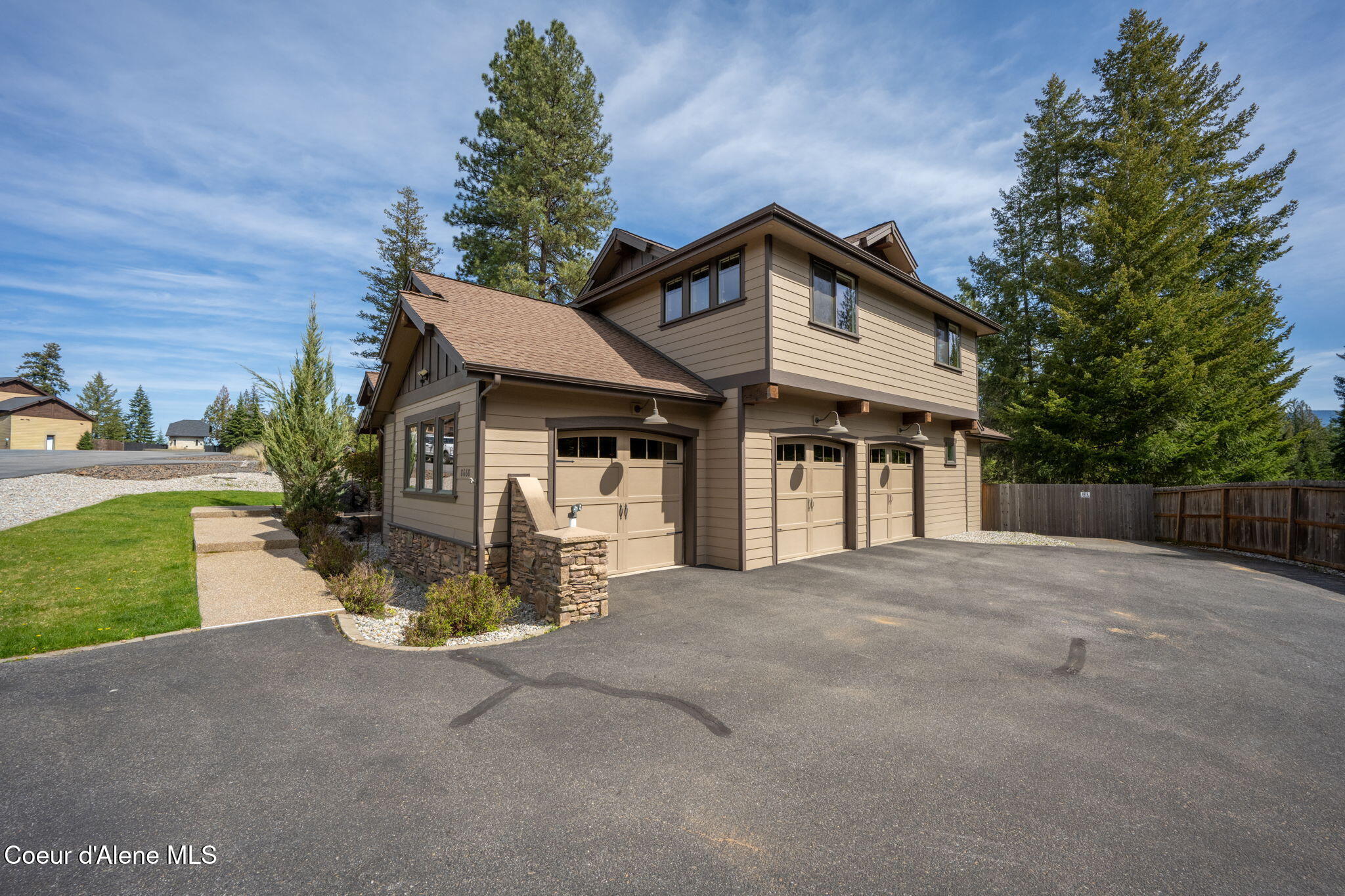 8668 N Stable Trace CT