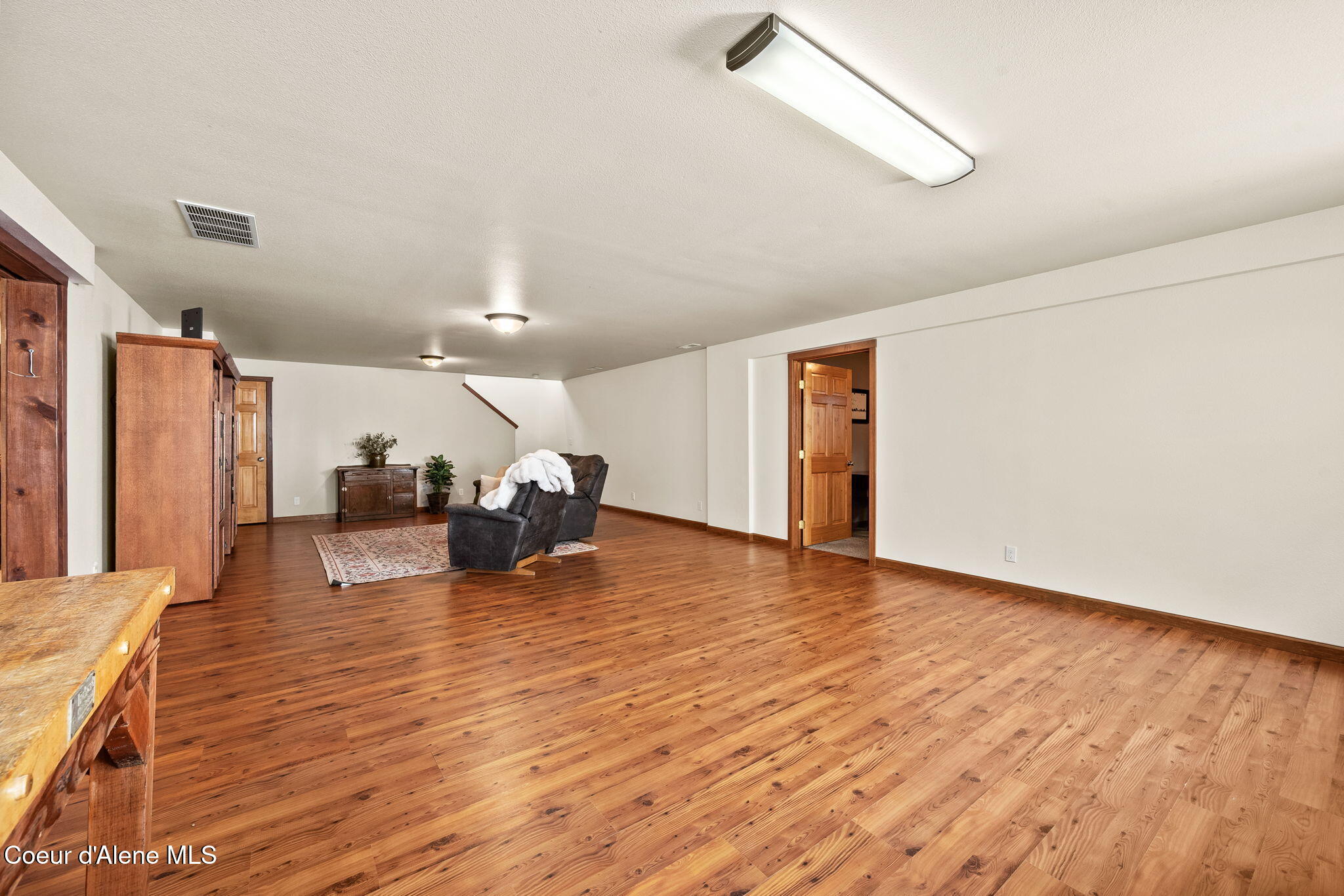 1511 W Tualatin DR