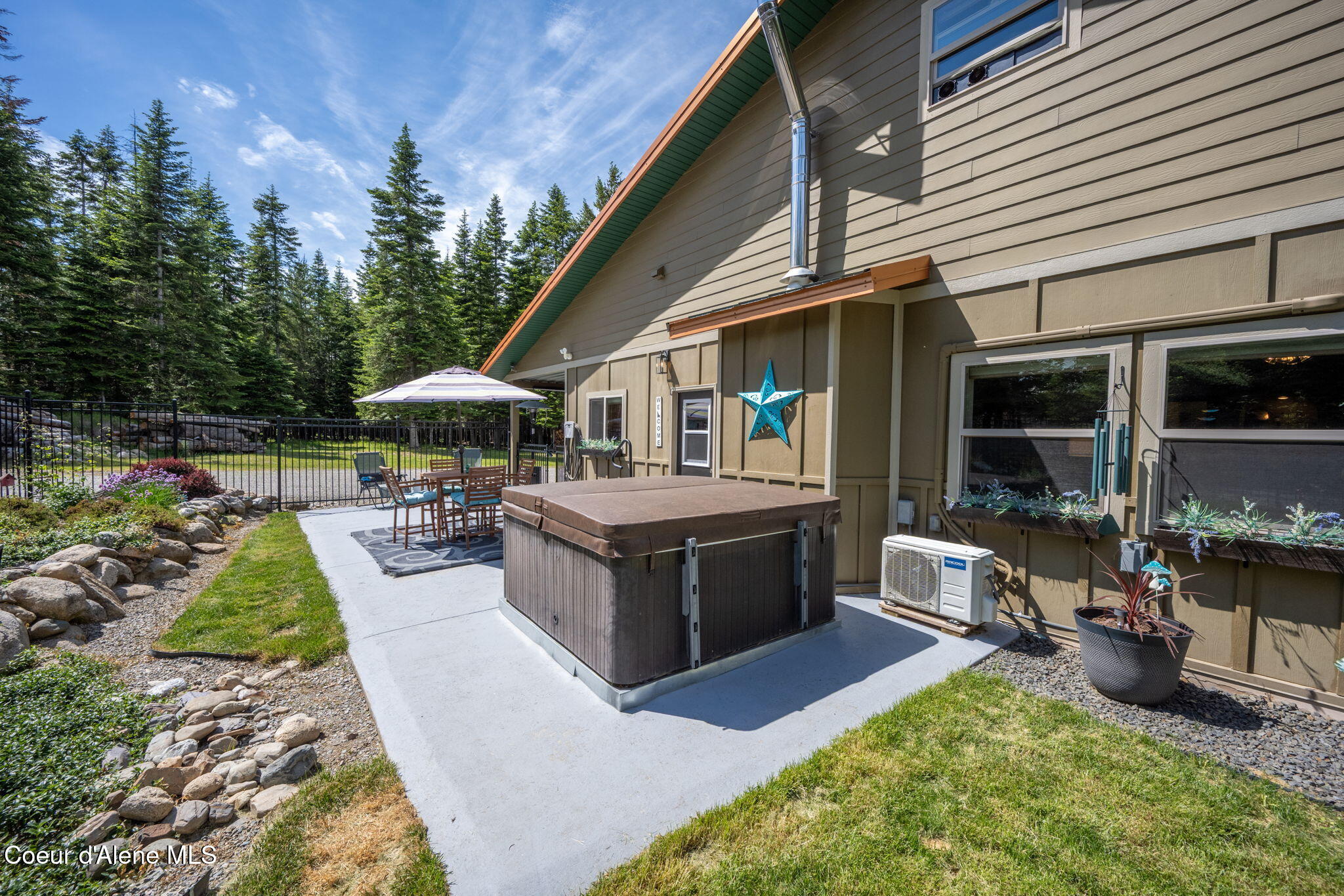 9654 E Highway 54