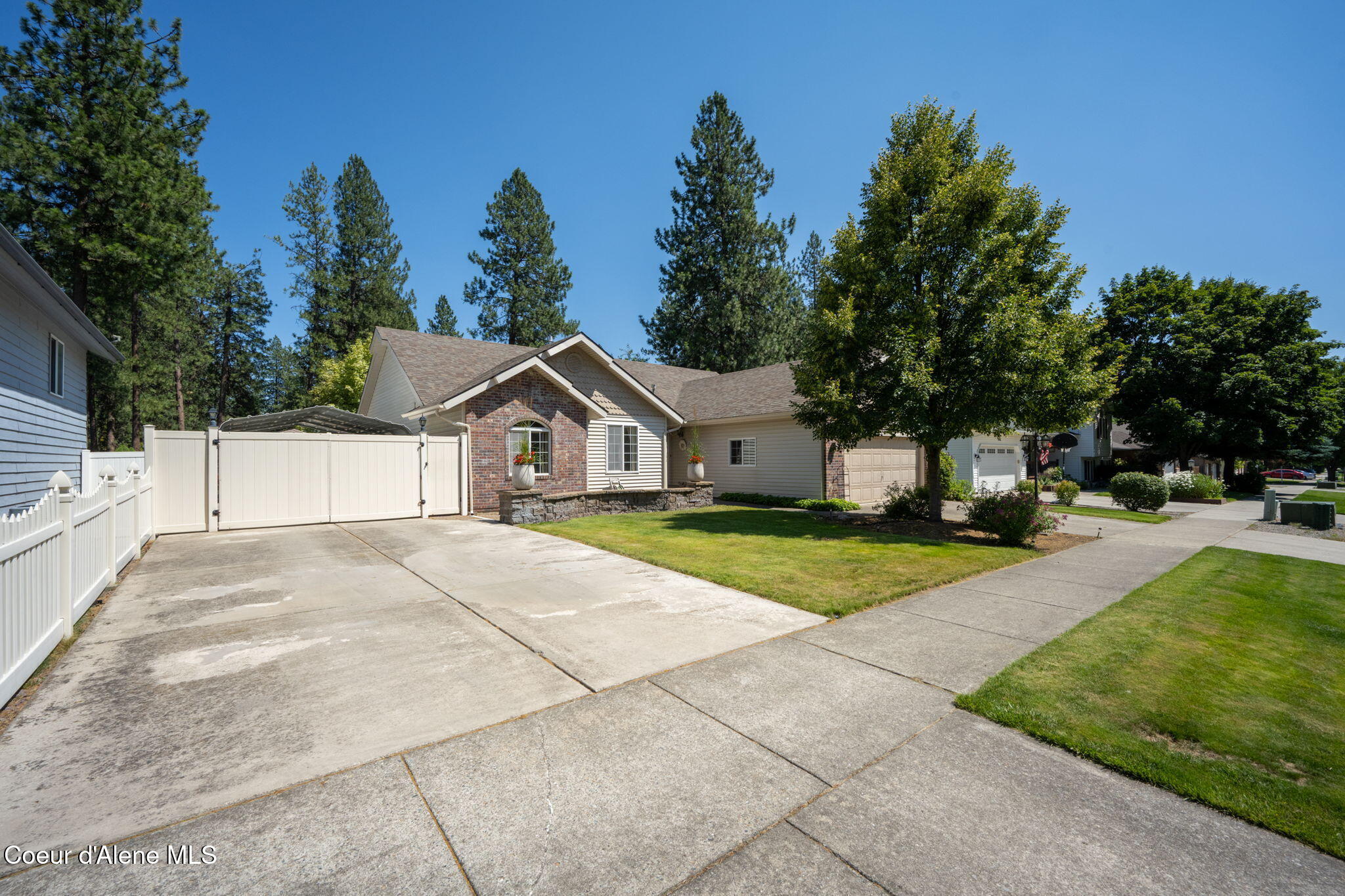 5968 N Christopher DR, Coeur d'Alene