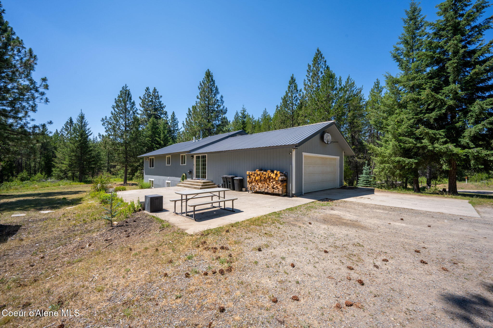33250 N Tahoe DR