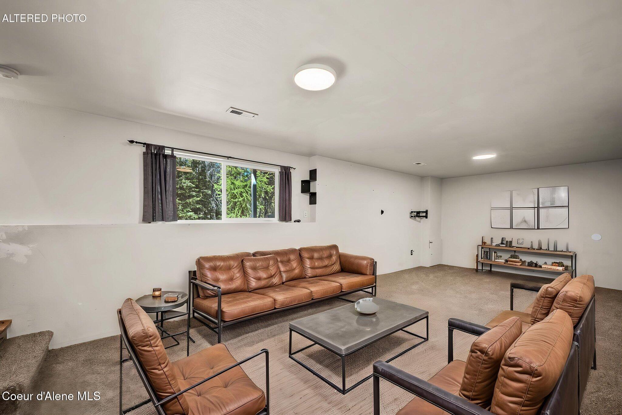 33250 N Tahoe DR