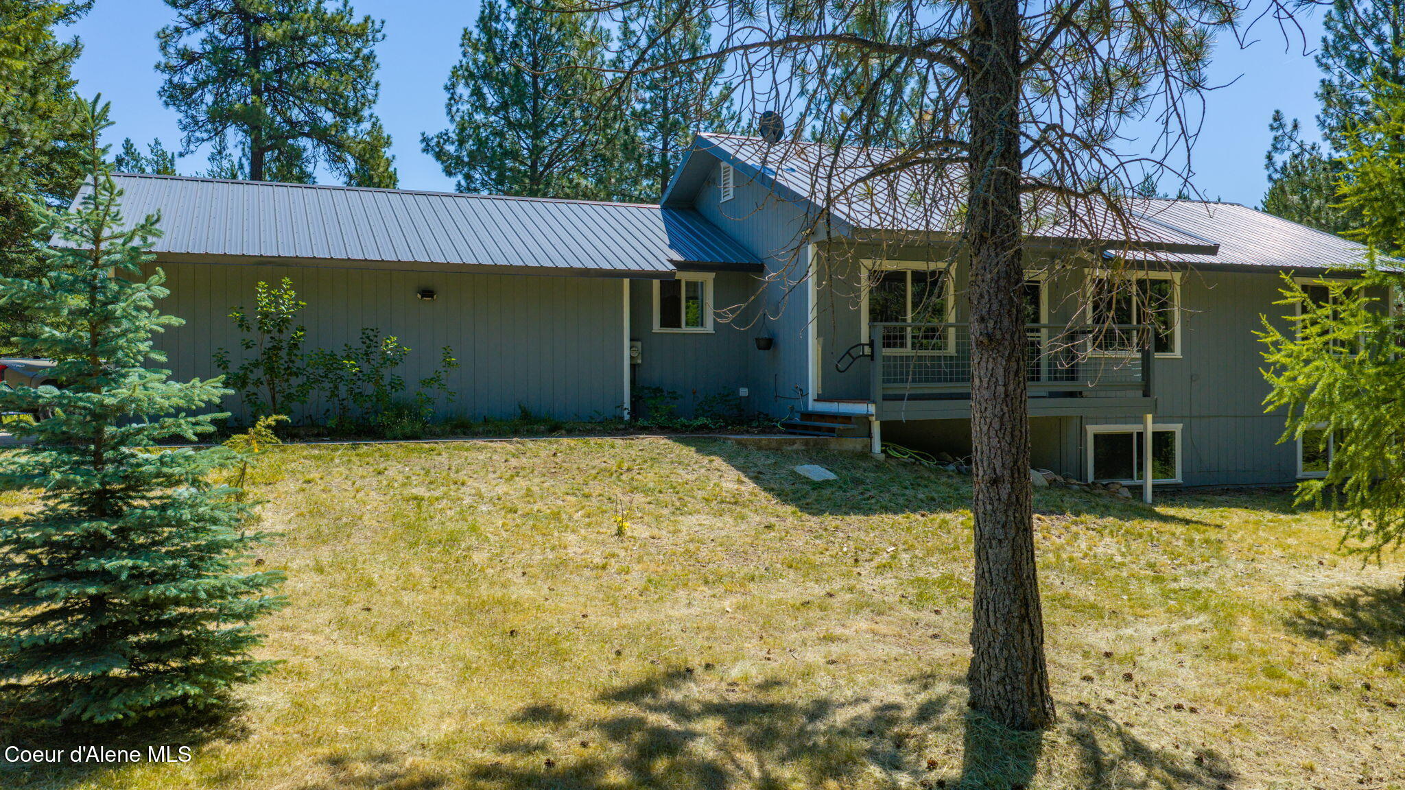 33250 N Tahoe DR