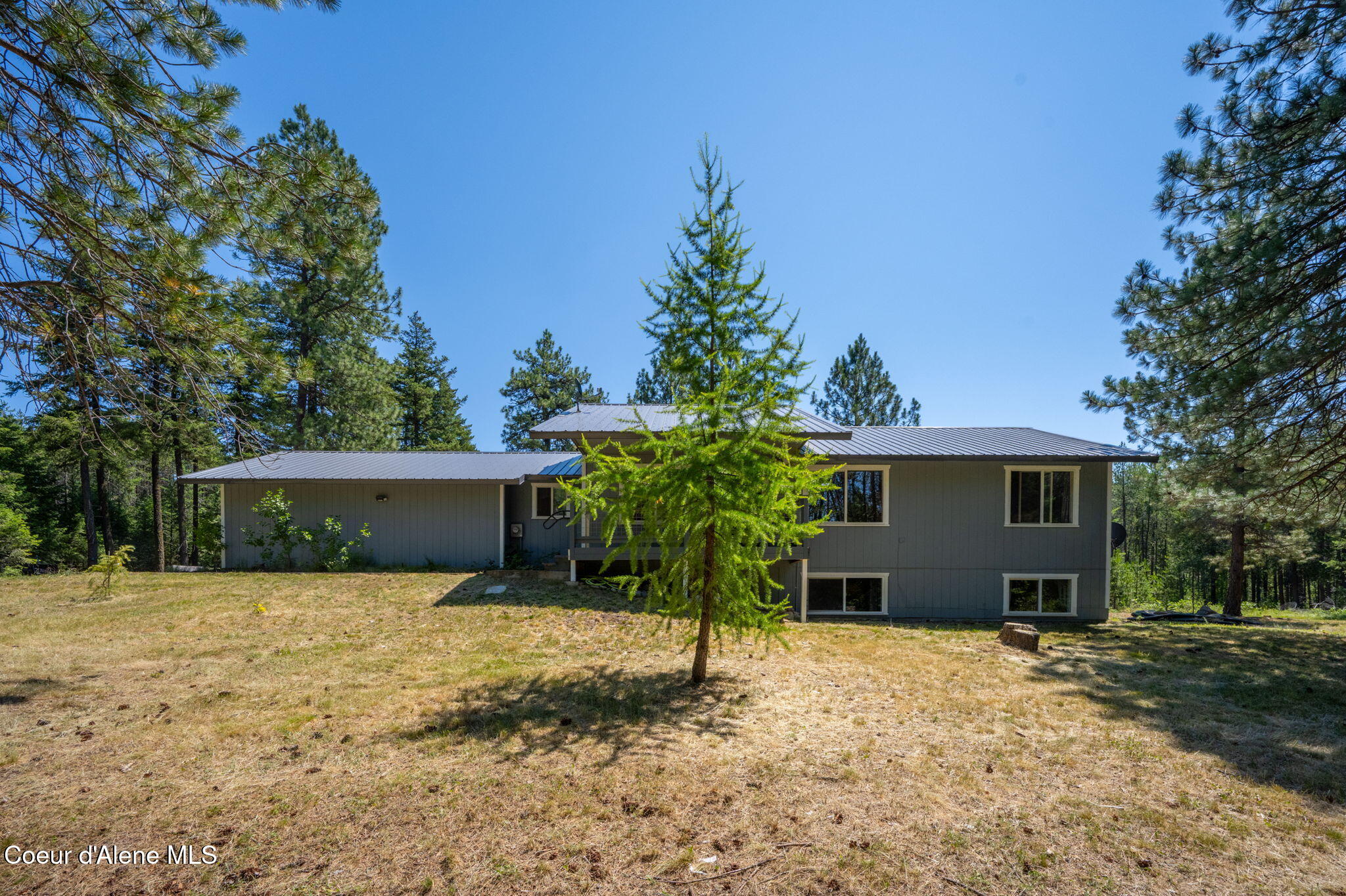 33250 N Tahoe DR