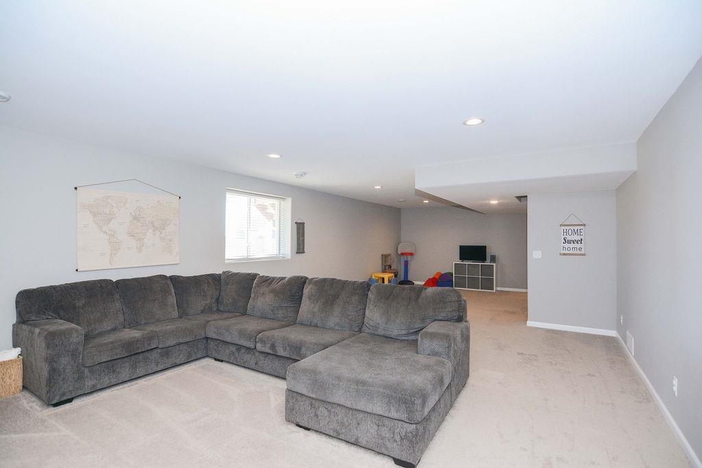 700 Pace Ct