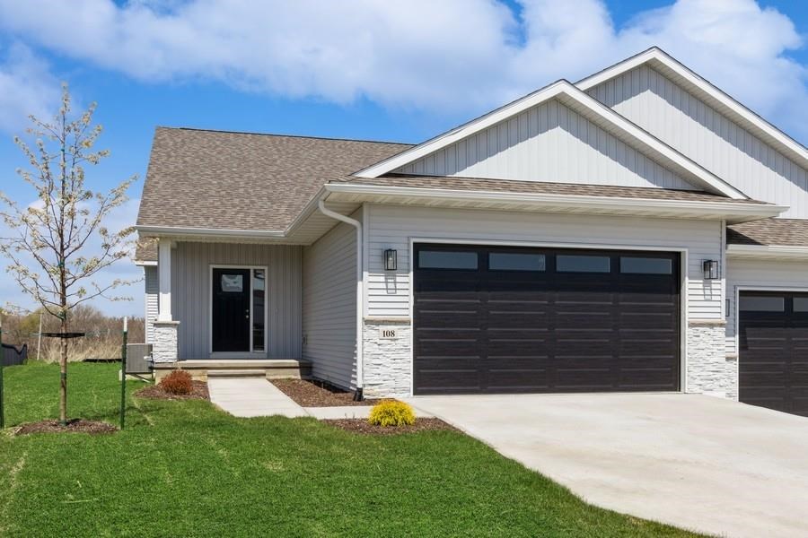108 Dogwood Ln