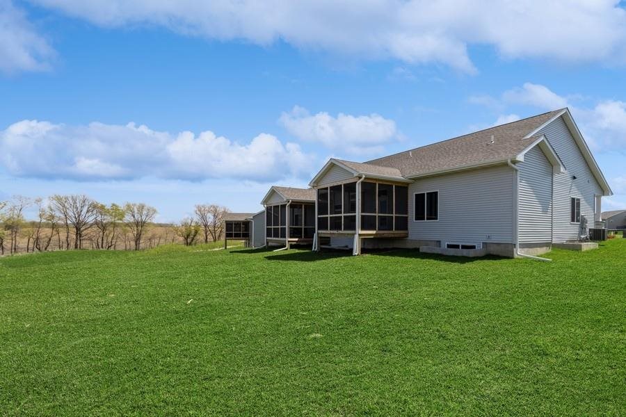 108 Dogwood Ln