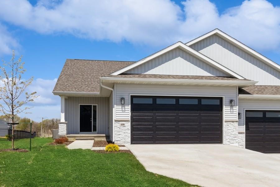 108 Dogwood Ln
