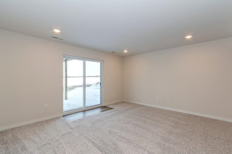 208 Dogwood Ln